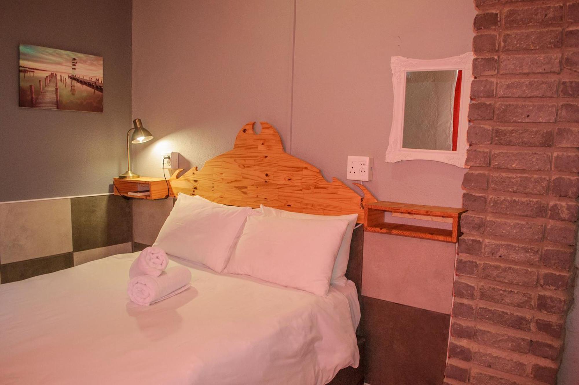 Oceanlife Guesthouse And Restaurant Luederitz Exteriör bild