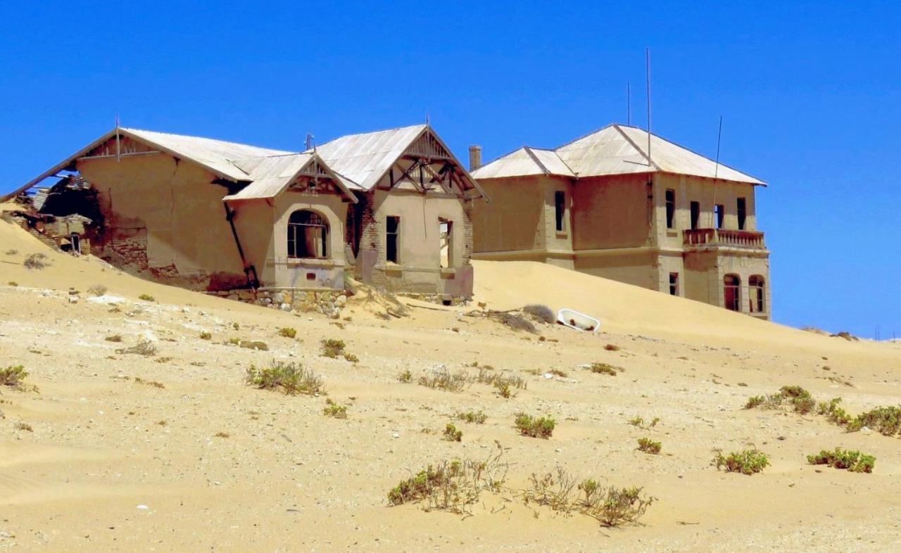 Oceanlife Guesthouse And Restaurant Luederitz Exteriör bild